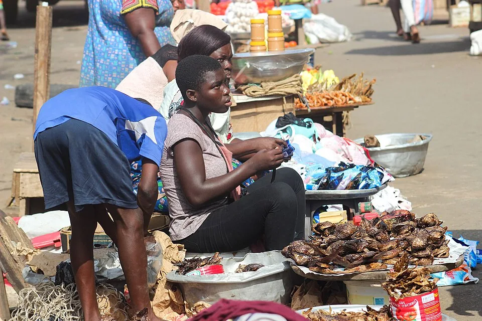 Vendeuses au bord de la route, Accra, Ghana